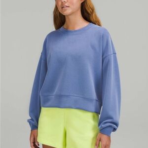 Lululemon Softstreme Perfectly Oversized Cropped Crew Size 4 Water Drop